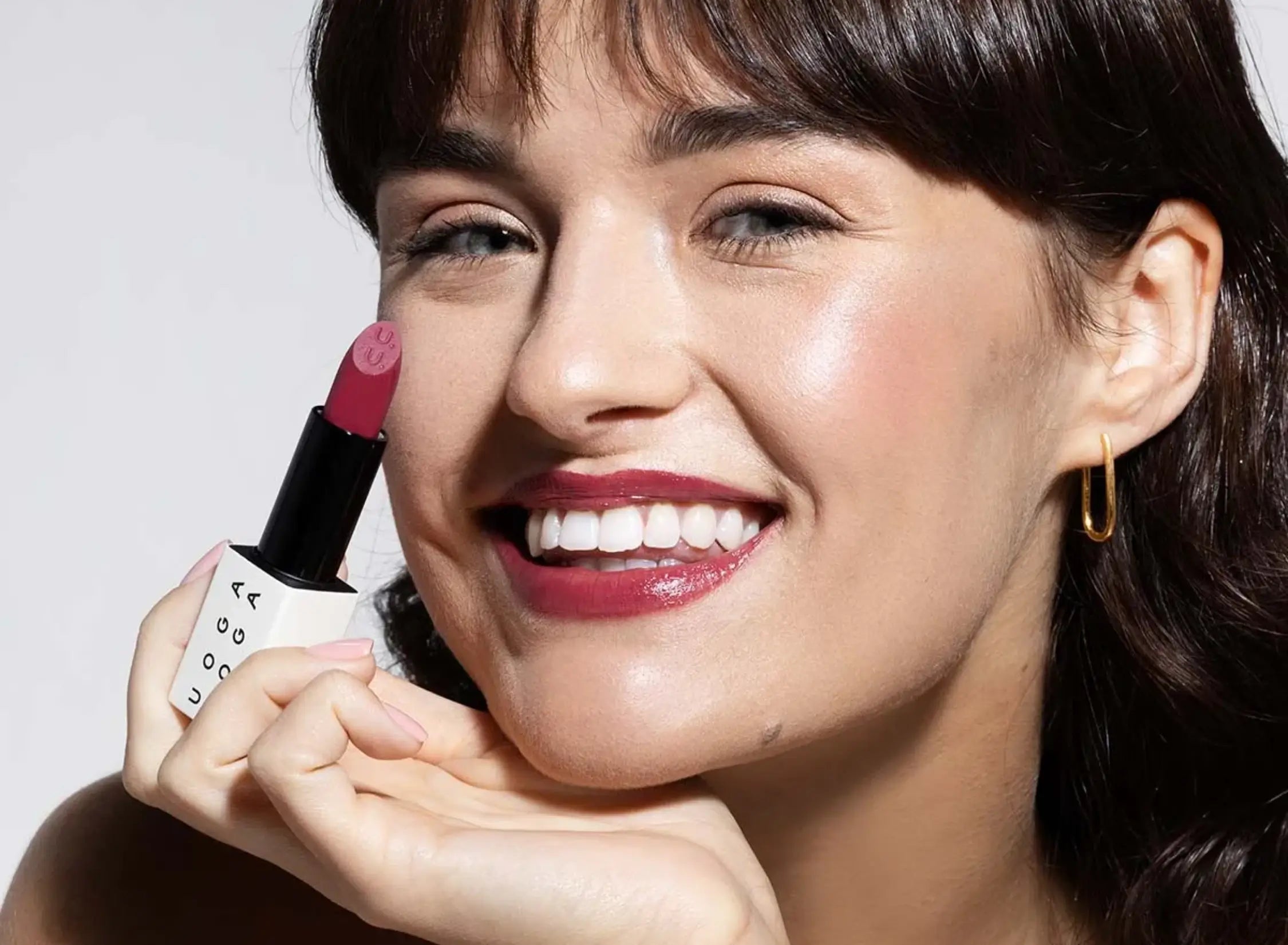 Vyživující rtěnka Wildberry - drcené ostružiny