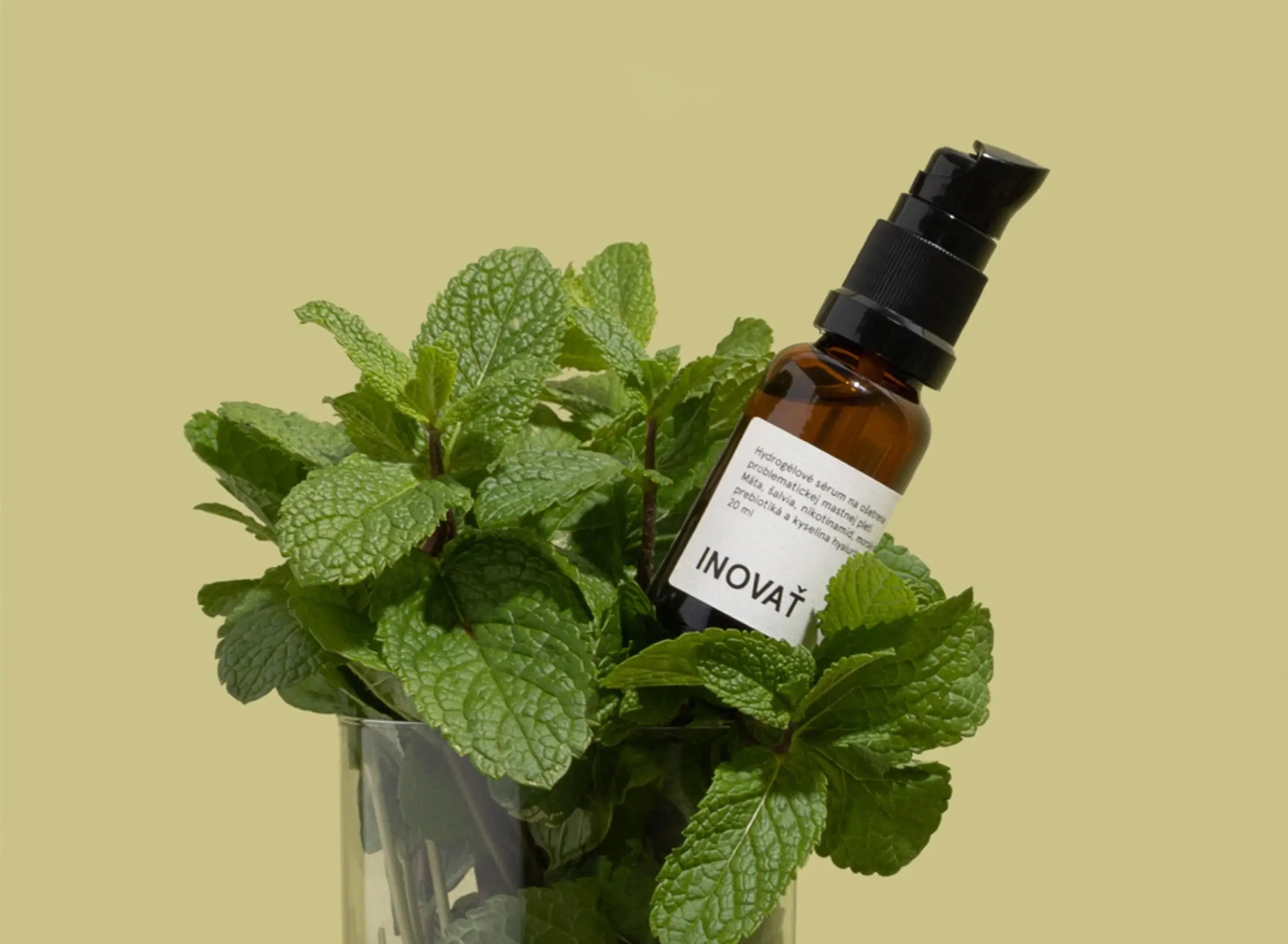 Hydratační pleťové sérum Inovať