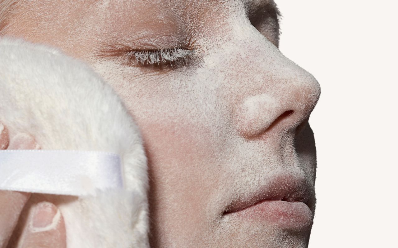 Toxická krása: Proč říkáme kosmetice s mastkem NE?