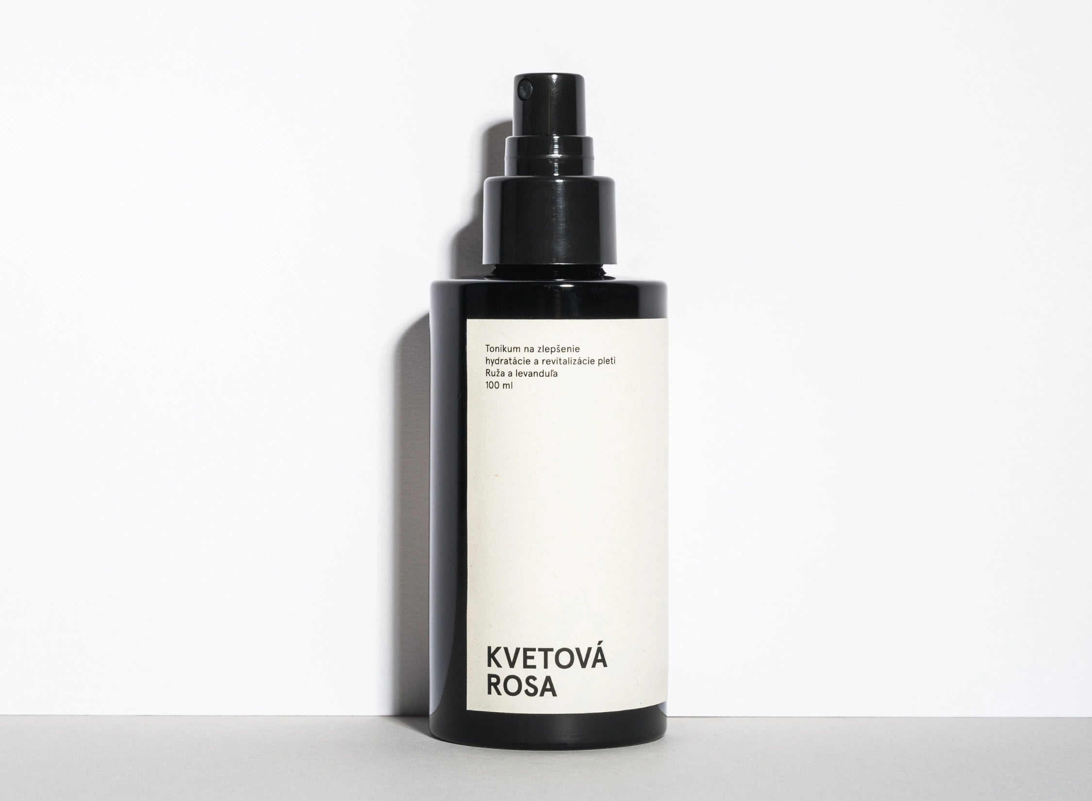 Hydratační pleťové tonikum Květová rosa